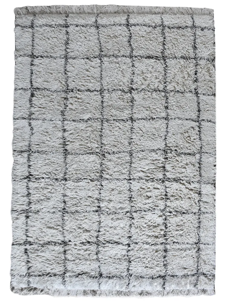 Amelie Nordic White and Black Rug