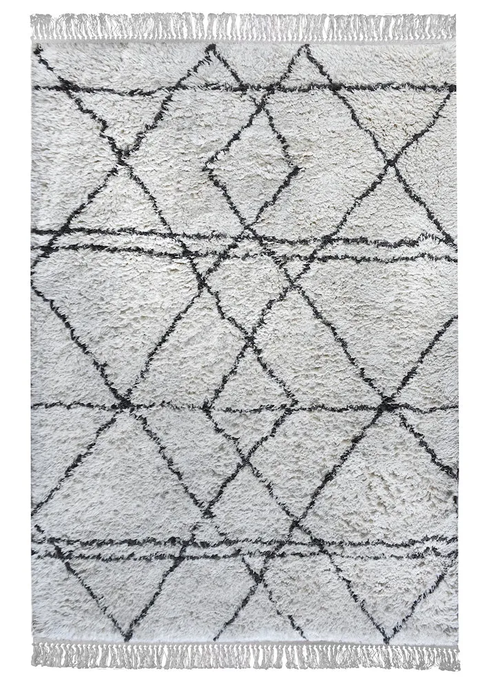 Amelie Nordic White and Black Rug