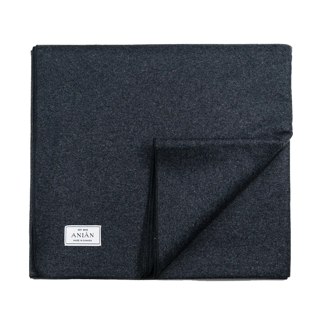 ANIÁN - The Melton Wool Blanket - Charcoal