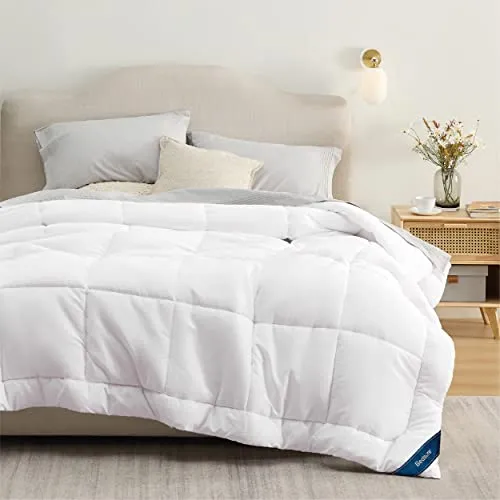 Bedsure Queen Comforter Duvet Insert - Quilted White, All Season Down Alternative Queen Size Bedding Comforter with Corner Tabs