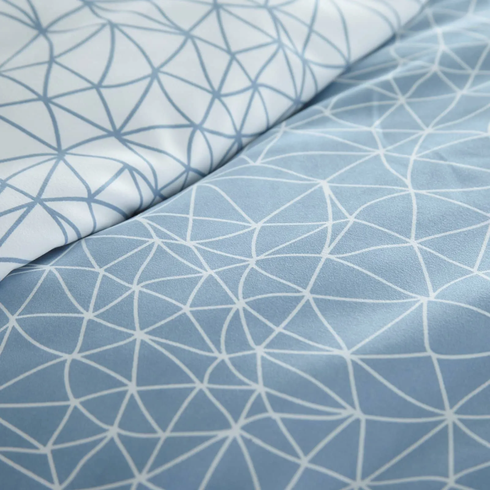 Geometric Maze Reversible Comforter Set