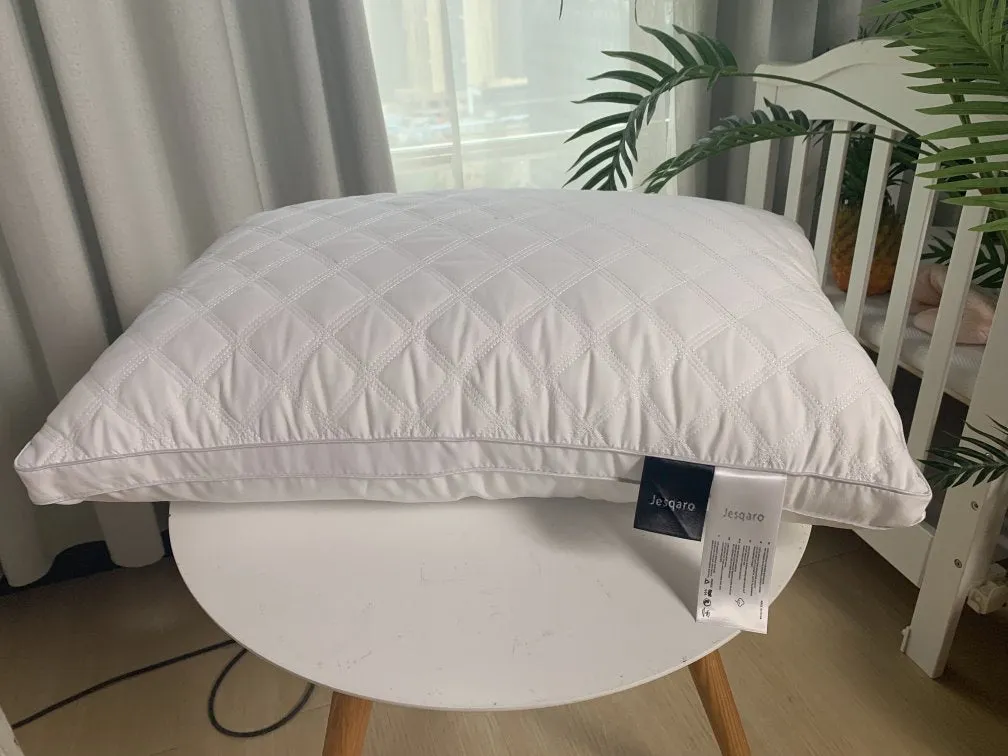 Jesqaro pillow, soft, supportive and non-allergic pillow