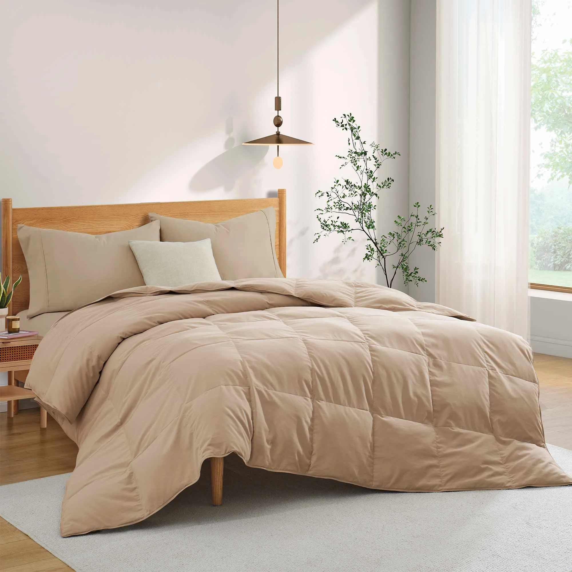 Puredown Feather and Down Comforter