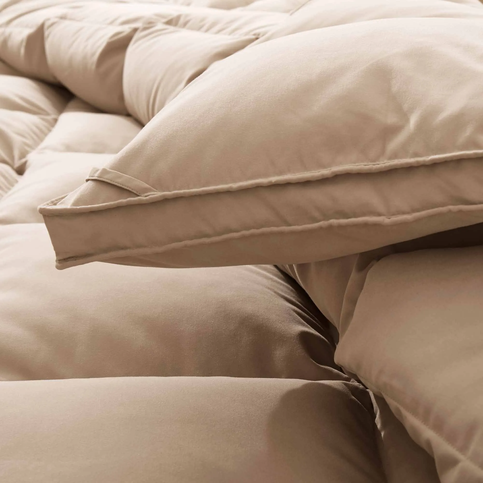 Puredown Feather and Down Comforter