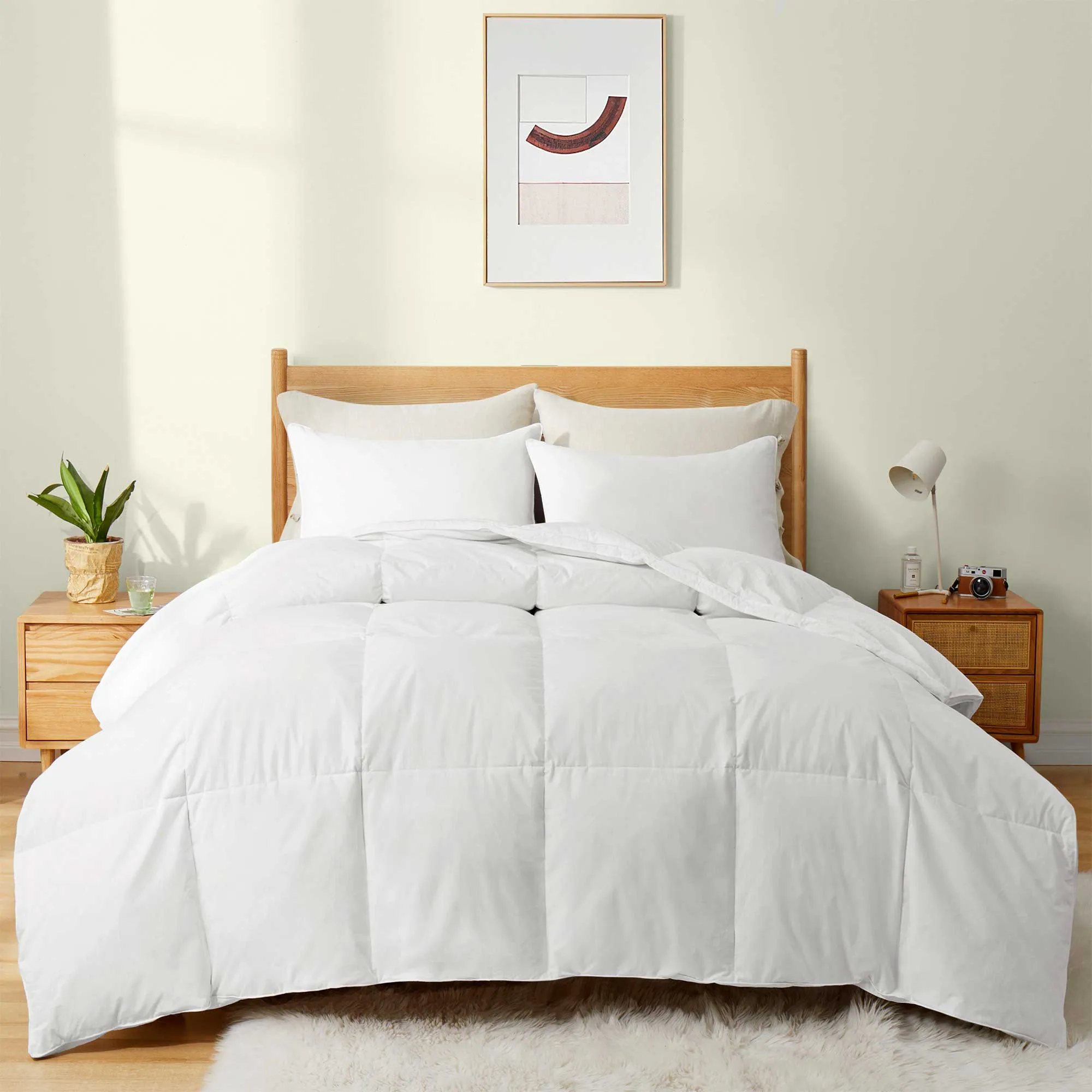 Puredown UltraFeather Comforter, Duvet Insert or Stand-Alone Comforter, Machine Washable