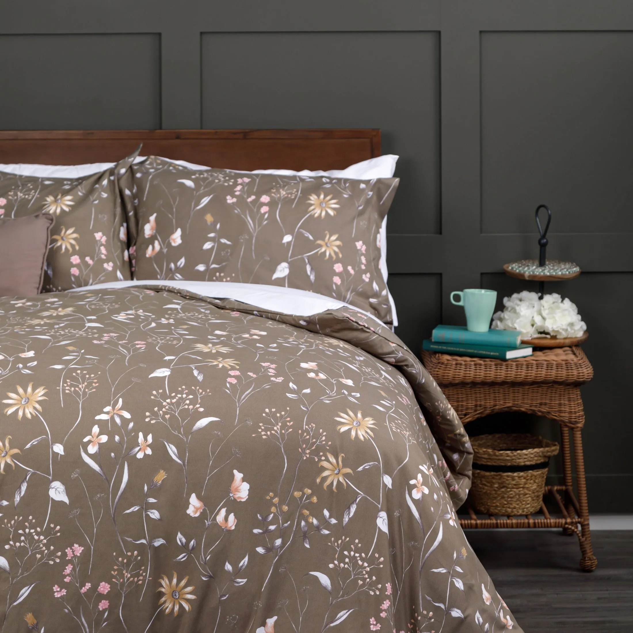 Secret Meadow Comforter Set