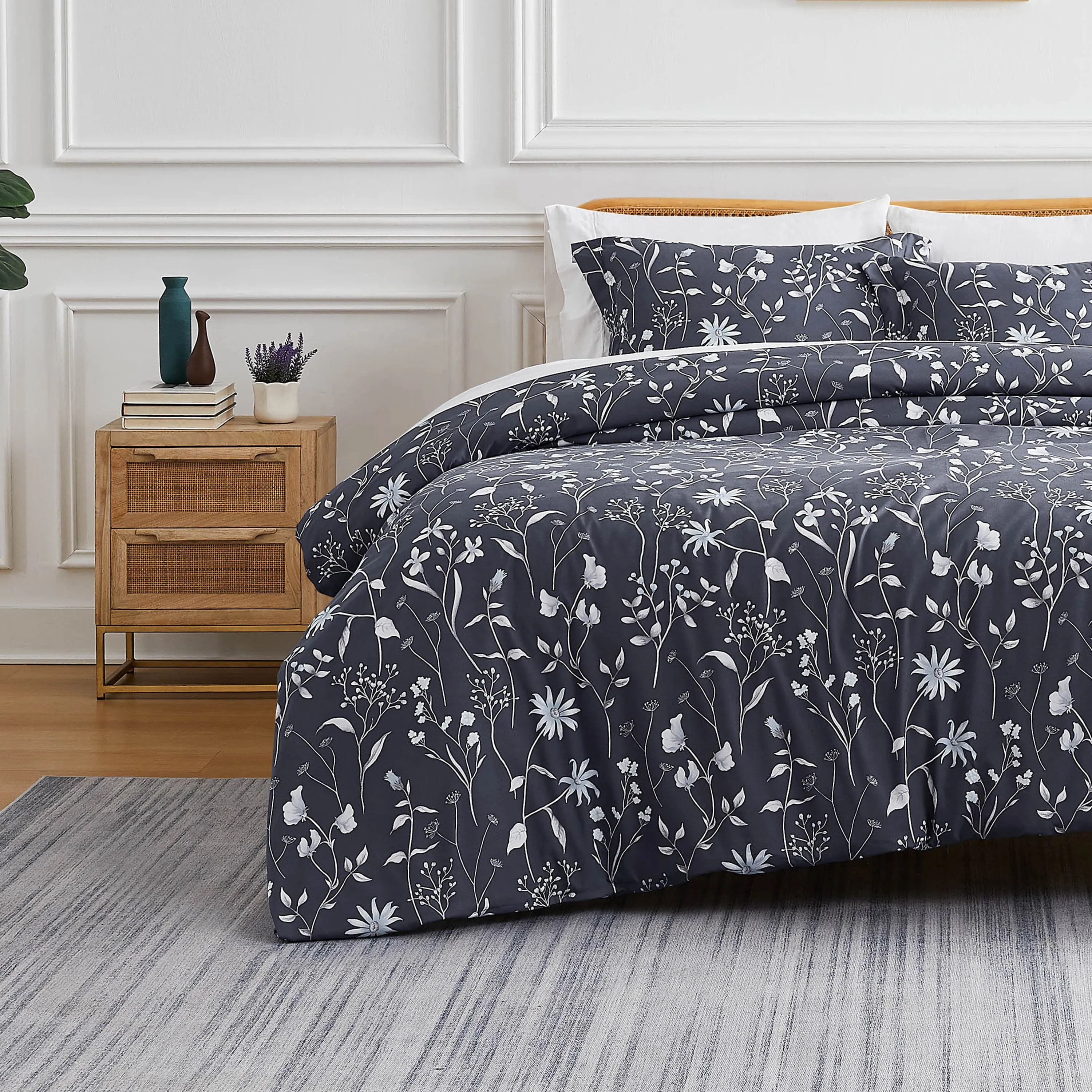 Secret Meadow Comforter Set