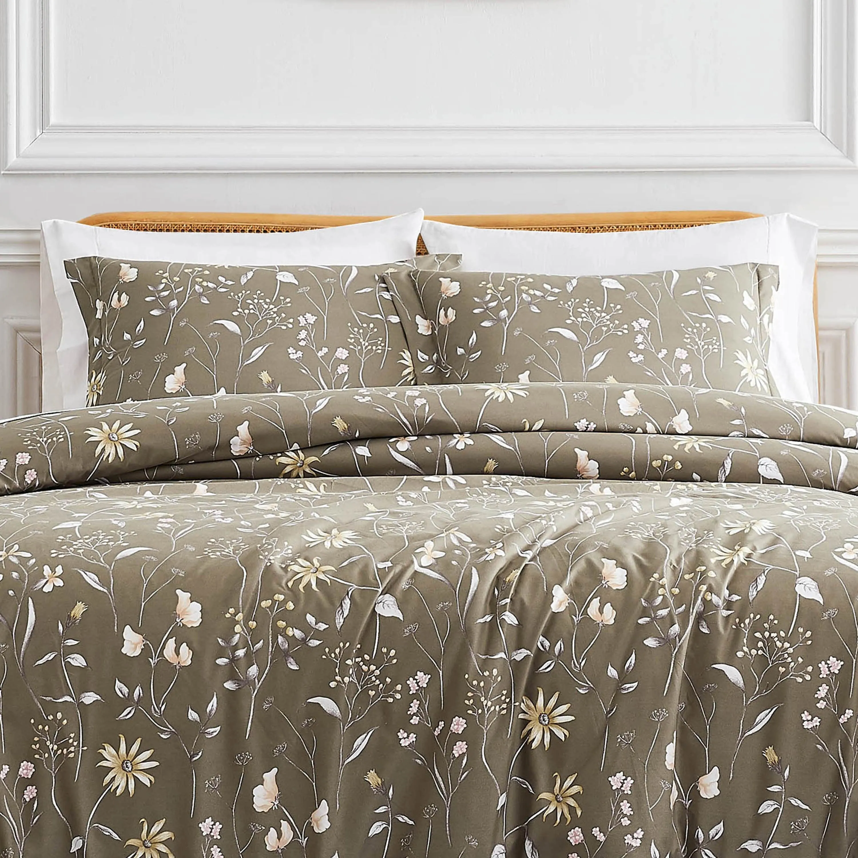 Secret Meadow Comforter Set