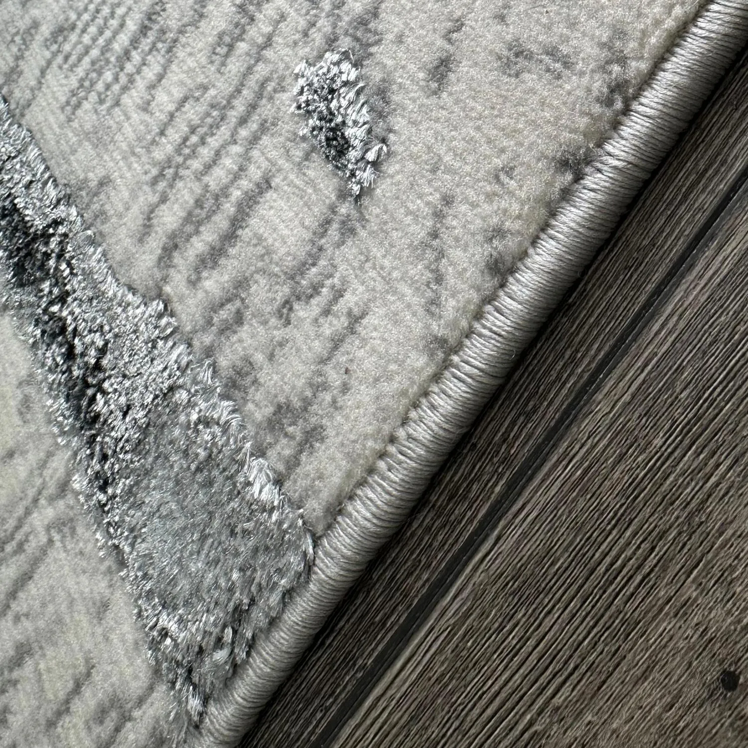 Shifra Luxury Area Rug in Gray with Silver Abstract Design