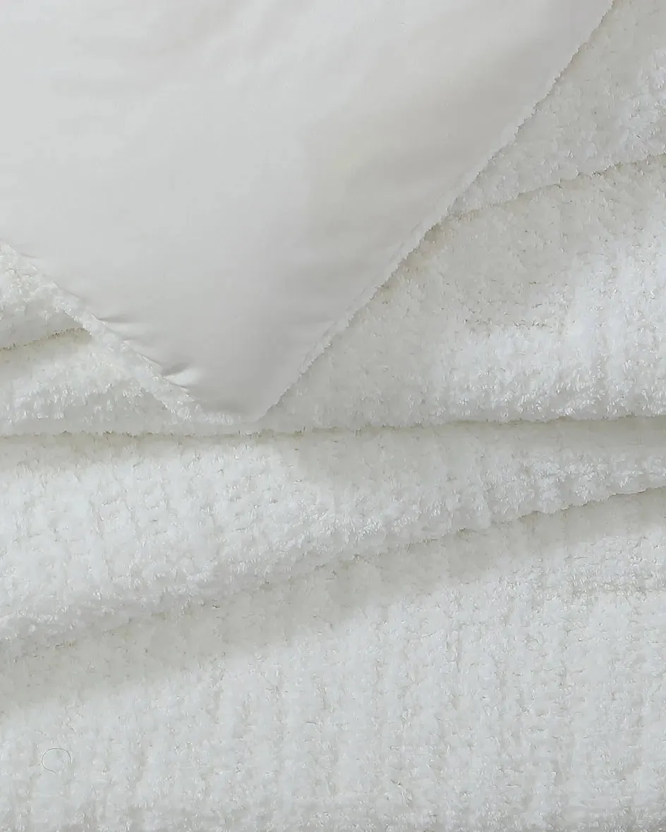 Snug Stitch Comforter