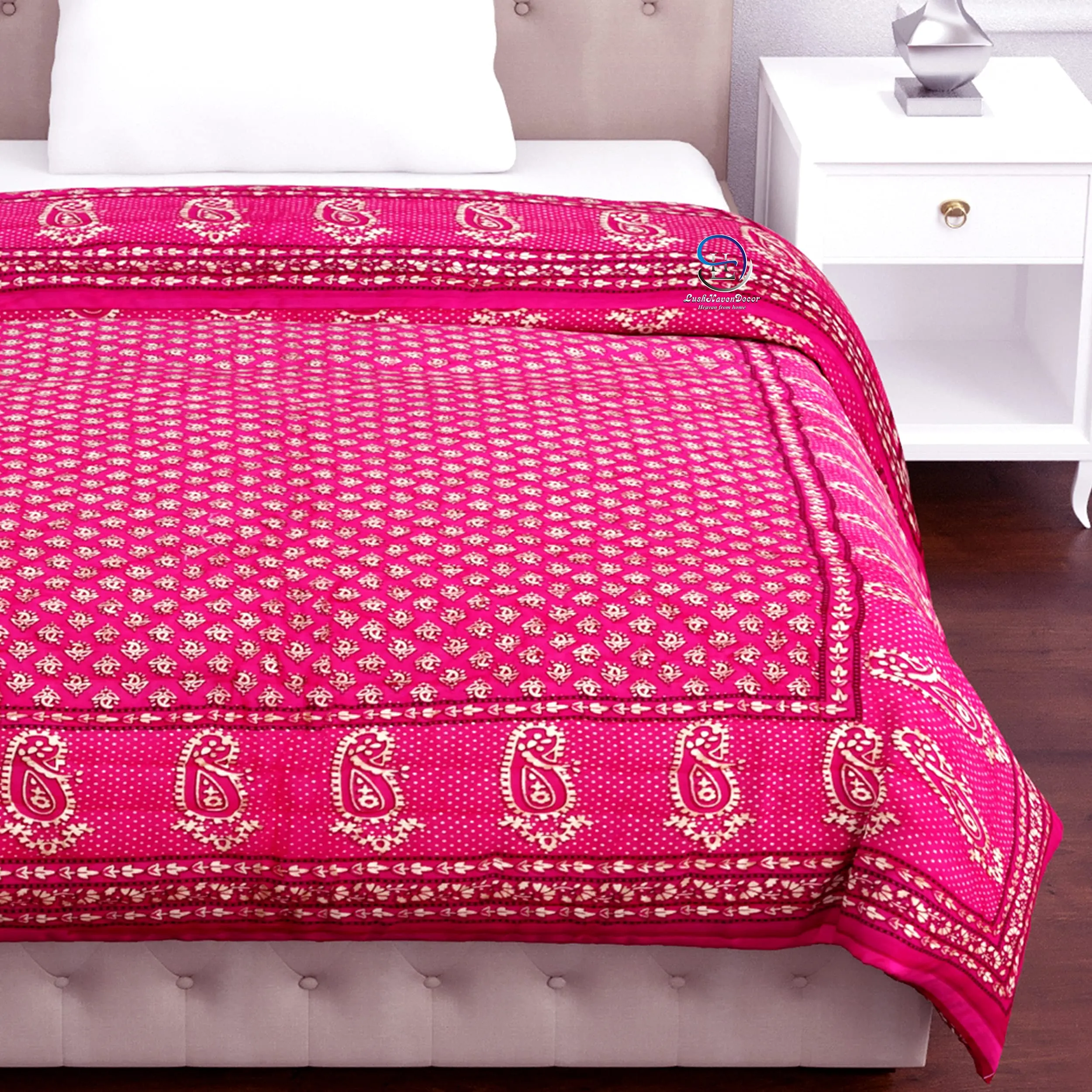 THROWS HOME DECOR Traditional Jaipuri Floral Print Design with Gold Print Cotton Single Quilt Blanket (Pink)