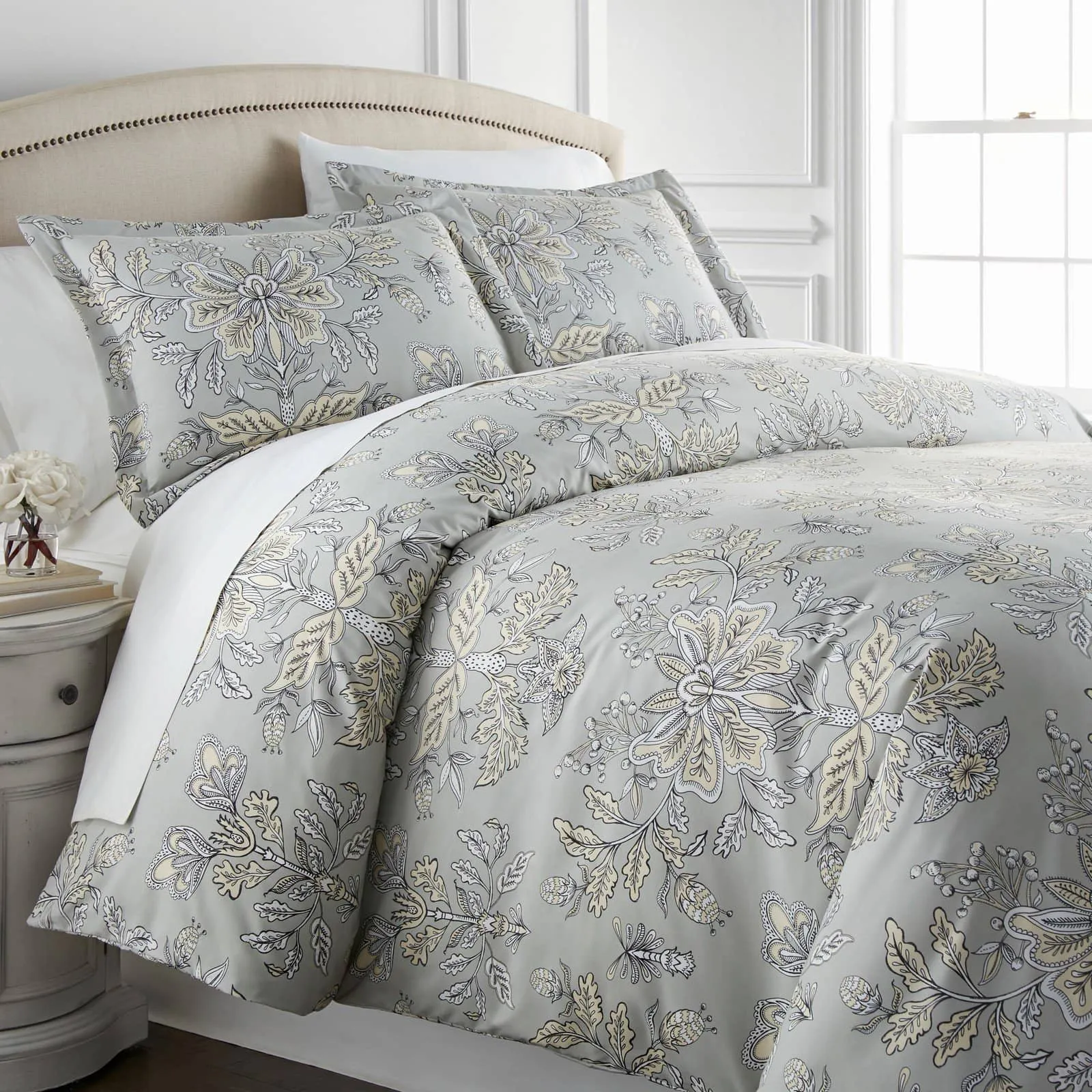 Vintage Garden Comforter Set